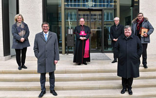 Hafnerberg: Bischof segnet neues Bürogebäude